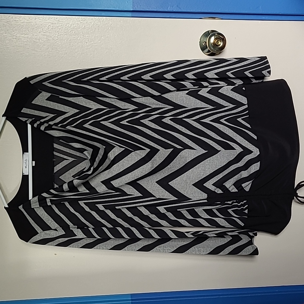 M.I.K.O. Ladies Top